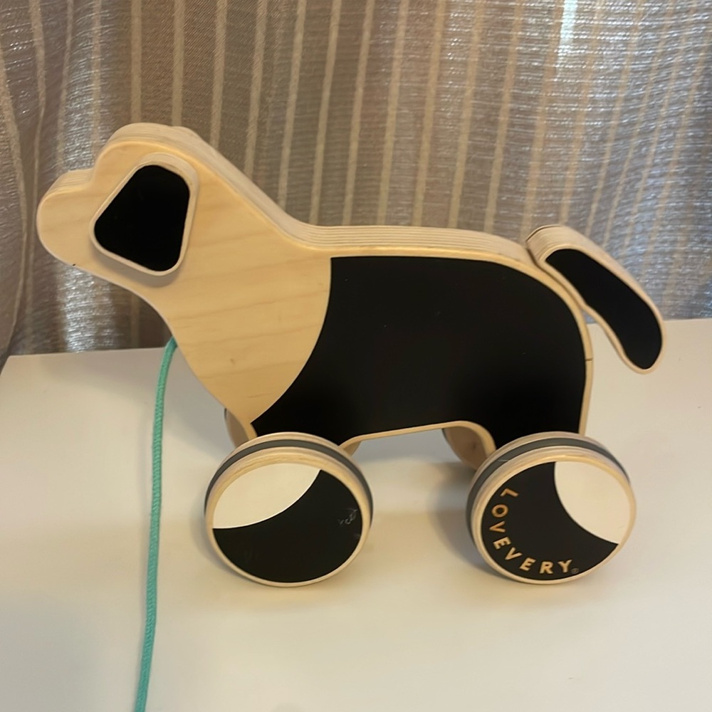 Lovevery Pull Pup